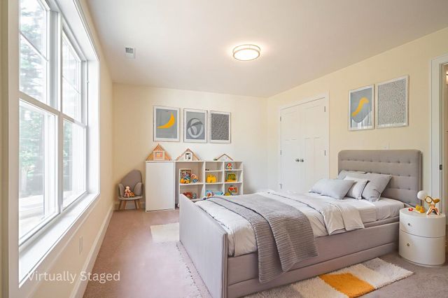 79 Wilderness Drive, Nashua, NH 03062