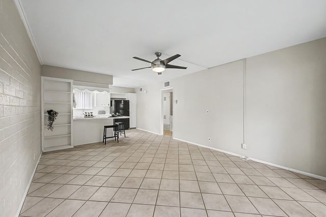 6824 E 2nd Street Unit 113, Scottsdale, AZ 85251