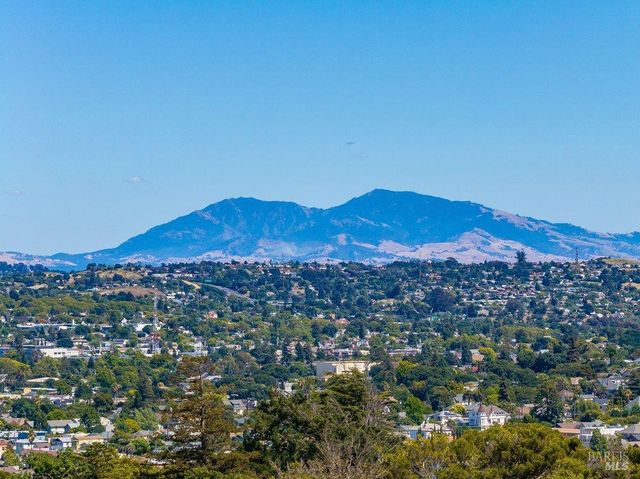 129 Harrier Ave, Vallejo, CA 94590