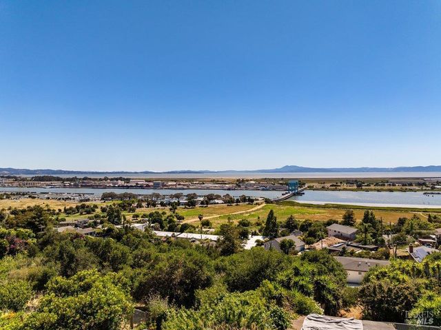 129 Harrier Ave, Vallejo, CA 94590
