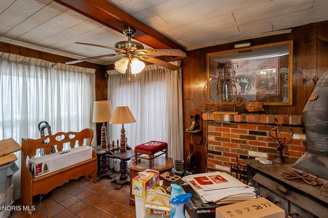 5837 Seaman Road, Oregon, OH 43616