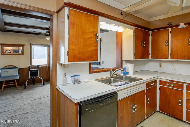 5837 Seaman Road, Oregon, OH 43616