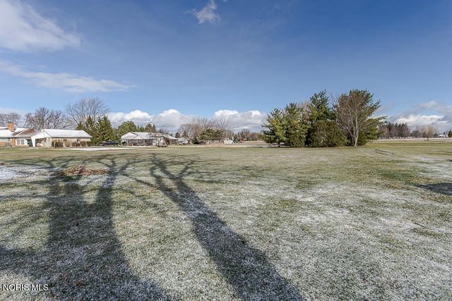 5837 Seaman Road, Oregon, OH 43616