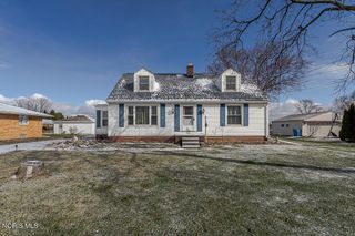 5837 Seaman Road, Oregon, OH 43616