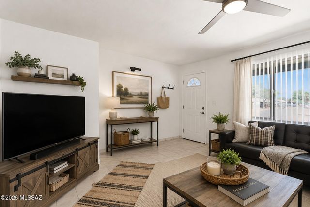 5526 E 20th Street, Tucson, AZ 85711