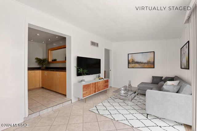 5526 E 20th Street, Tucson, AZ 85711