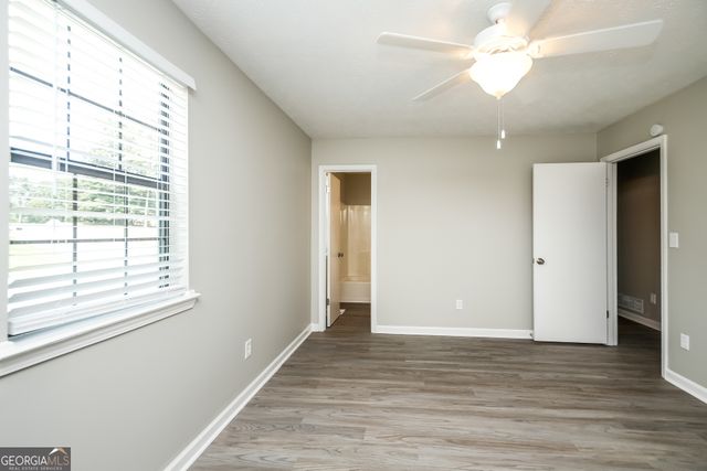 2212 Cedar Creek Lane, Lithia Springs, GA 30122