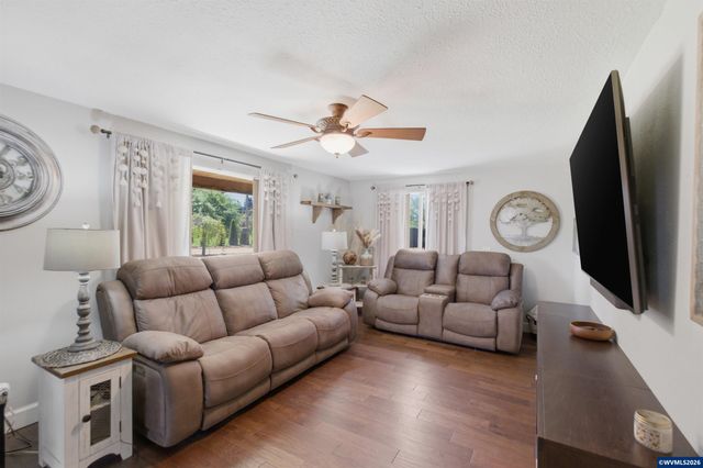 12454 Brick Rd SE, Turner, OR 97392