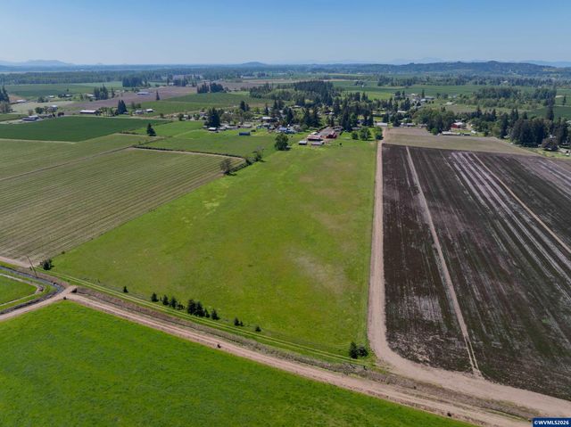 12454 Brick Rd SE, Turner, OR 97392
