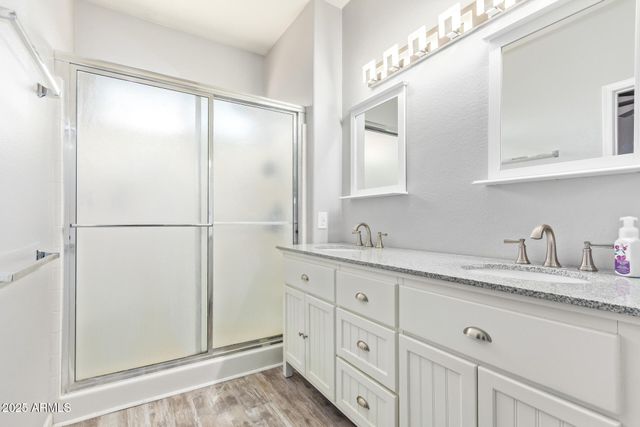 6984 S NEWPORT Court, Chandler, AZ 85249