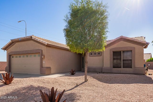 6984 S NEWPORT Court, Chandler, AZ 85249