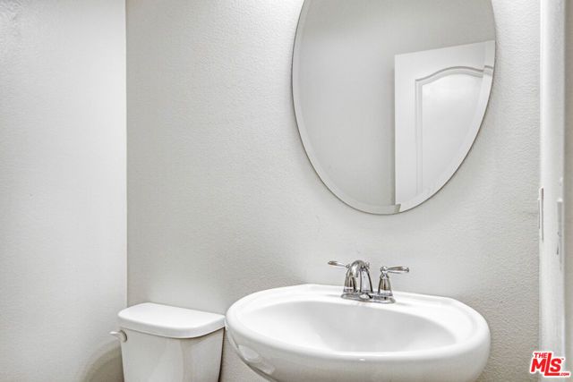 11719 Andrews Place, Victorville, CA 92392