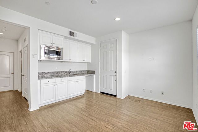 11719 Andrews Place, Victorville, CA 92392