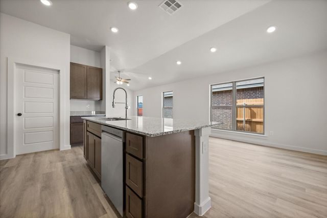 1313 Saratoga Avenue, Lubbock, TX 79416