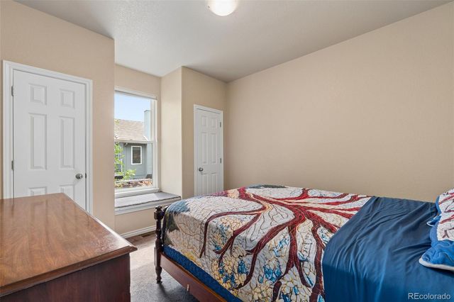 6 Eagle Nest Lane, Lyons, CO 80540