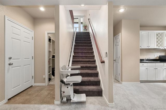 6 Eagle Nest Lane, Lyons, CO 80540