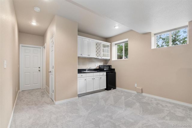6 Eagle Nest Lane, Lyons, CO 80540