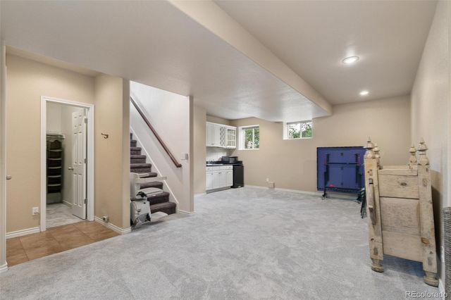 6 Eagle Nest Lane, Lyons, CO 80540