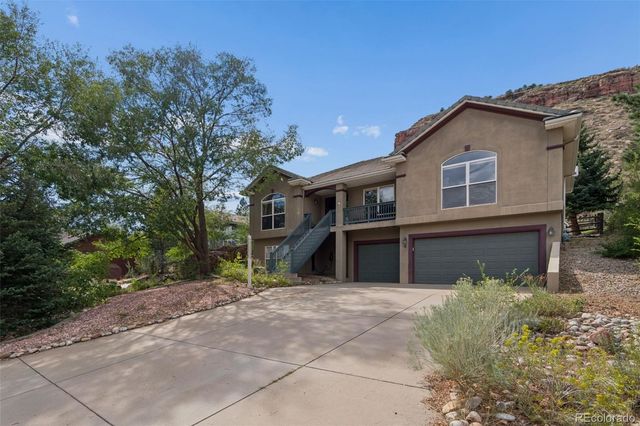 6 Eagle Nest Lane, Lyons, CO 80540