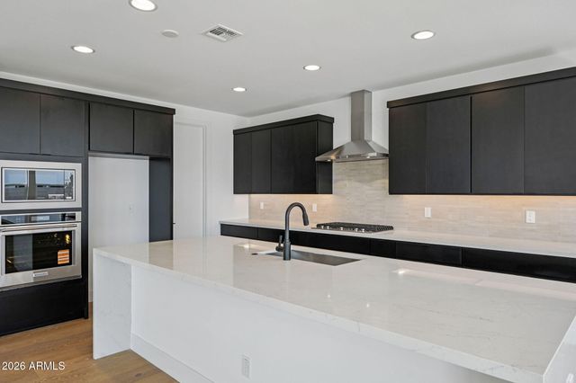 7945 W Griswold Road, Peoria, AZ 85345