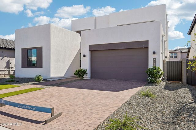 7945 W Griswold Road, Peoria, AZ 85345