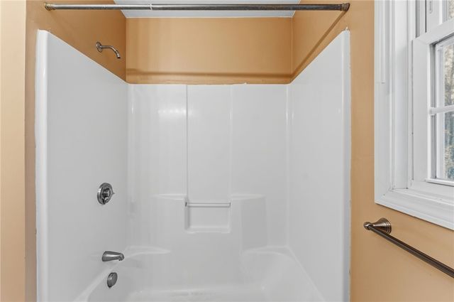 87 North Bend Street 8, Pawtucket, RI 02860