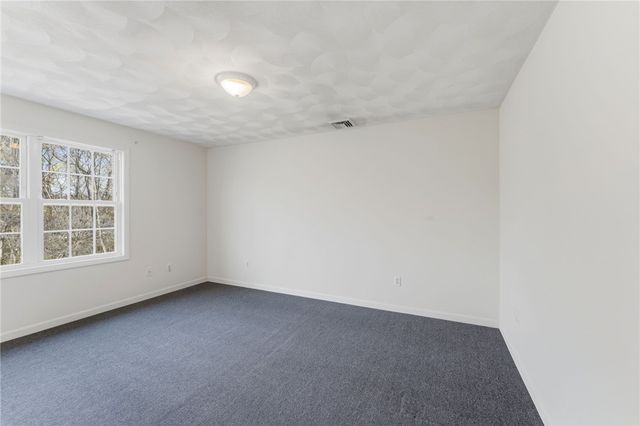 87 North Bend Street 8, Pawtucket, RI 02860