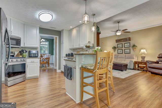 1040 Bob Smith Road, Sharpsburg, GA 30277