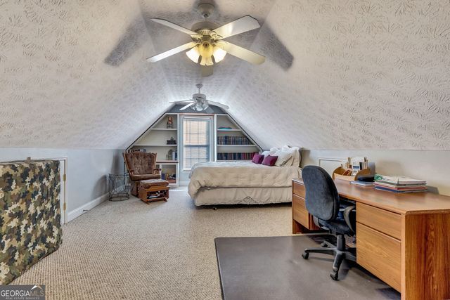 1040 Bob Smith Road, Sharpsburg, GA 30277