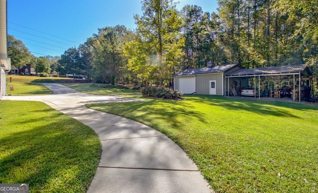 1040 Bob Smith Road, Sharpsburg, GA 30277