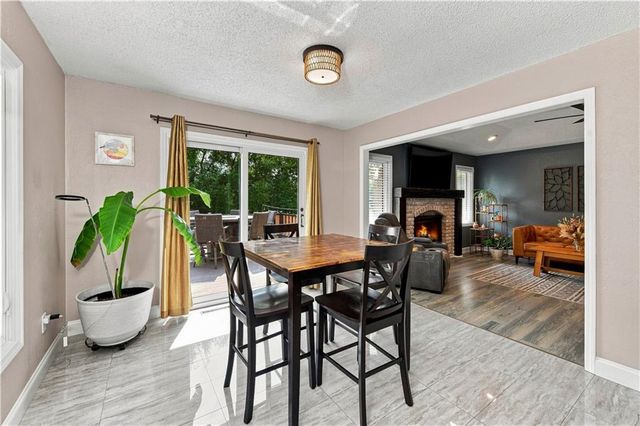 411 SE Claremont Street, Lee's Summit, MO 64063