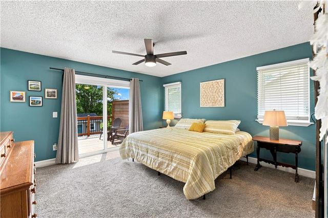 411 SE Claremont Street, Lee's Summit, MO 64063