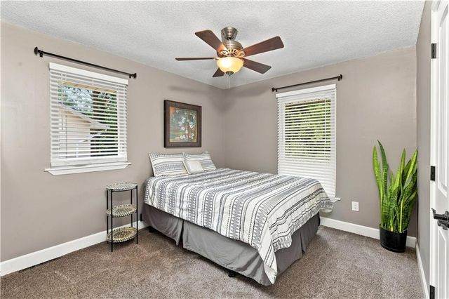 411 SE Claremont Street, Lee's Summit, MO 64063