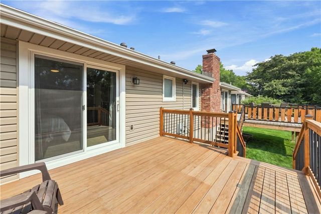 411 SE Claremont Street, Lee's Summit, MO 64063