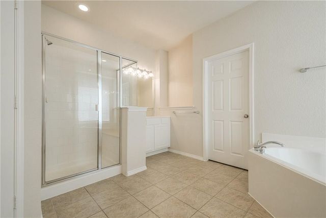 2338 Falcon Point Drive, Frisco, TX 75033