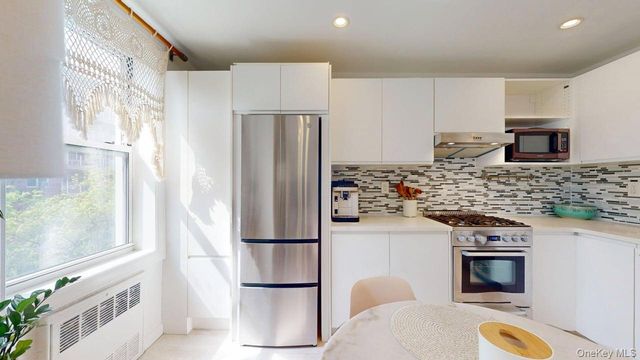 68-15 Selfridge Street 3D, Forest Hills, NY 11375