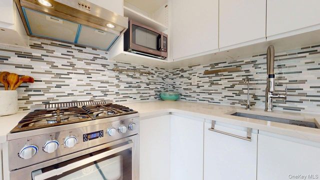 68-15 Selfridge Street 3D, Forest Hills, NY 11375