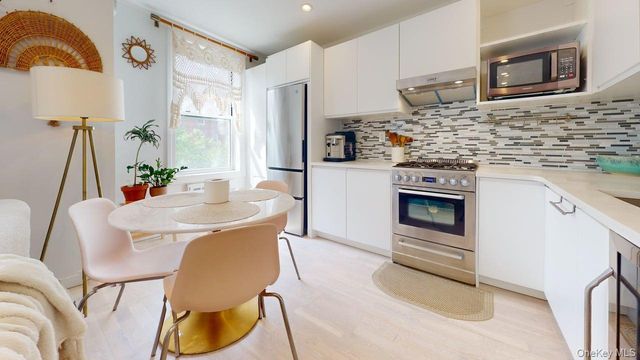 68-15 Selfridge Street 3D, Forest Hills, NY 11375