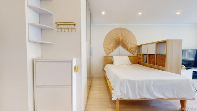68-15 Selfridge Street 3D, Forest Hills, NY 11375