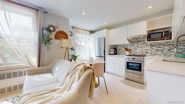 68-15 Selfridge Street 3D, Forest Hills, NY 11375