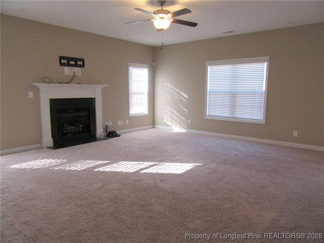 2142 Yates Ranch Road, Hope Mills, NC 28348