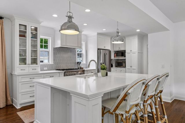 5412 Kellogg Avenue, Edina, MN 55424