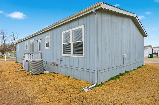 211 Cannon Lane, Knollwood, TX 75092