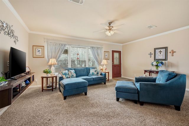 211 Cannon Lane, Knollwood, TX 75092