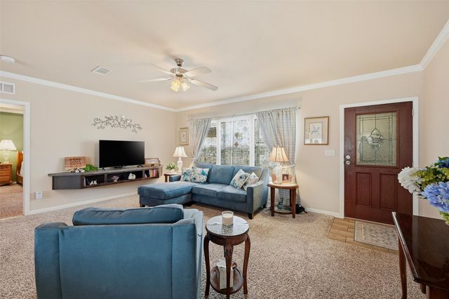 211 Cannon Lane, Knollwood, TX 75092