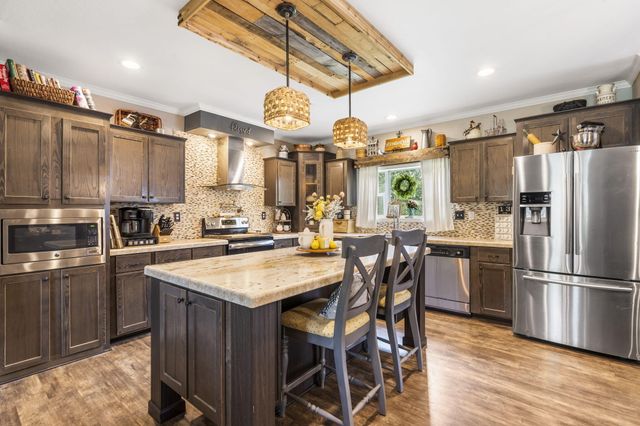 370 Jacobs Ridge Road, Reeds Spring, MO 65737