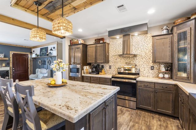 370 Jacobs Ridge Road, Reeds Spring, MO 65737