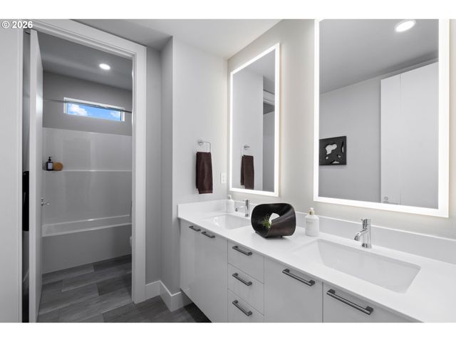 5770 P St, Washougal, WA 98671
