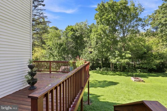 1883 CRALEY RD, Windsor, PA 17366