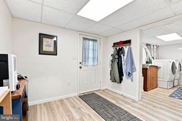 1883 CRALEY RD, Windsor, PA 17366